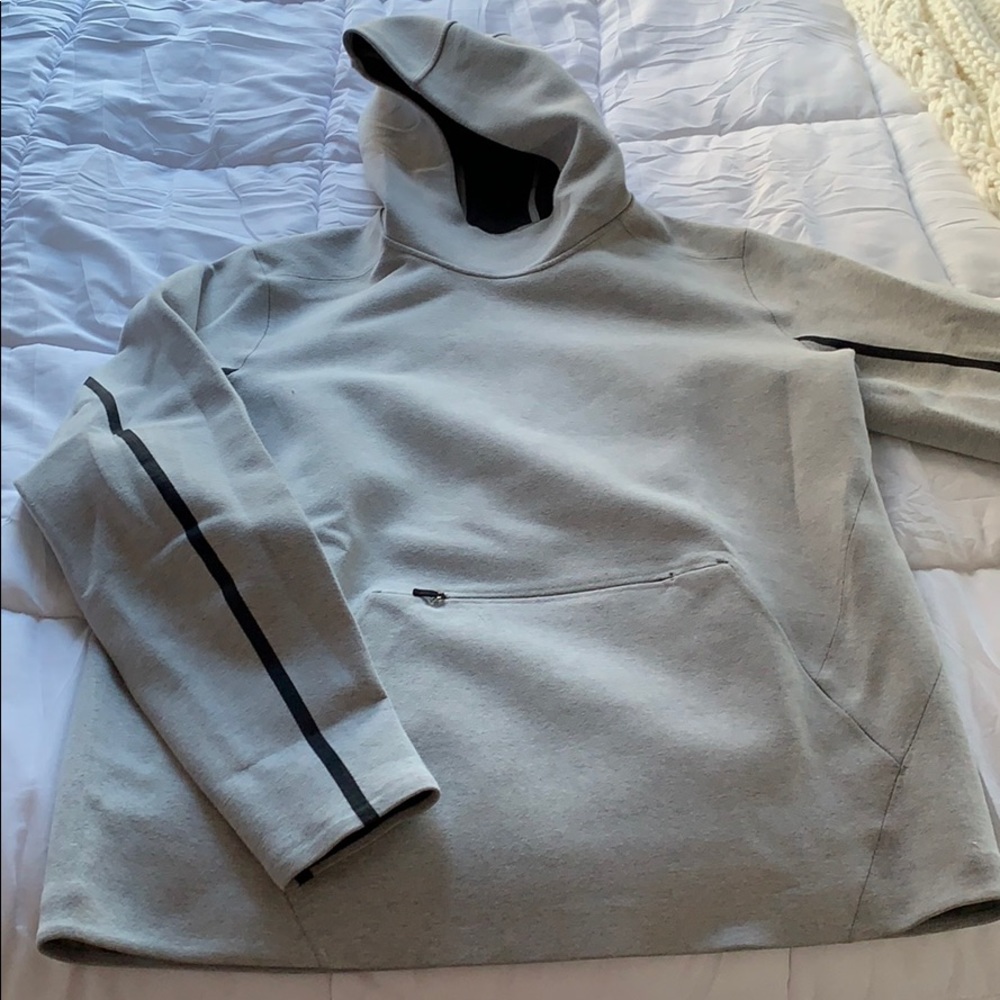Lulu lemon hoodie